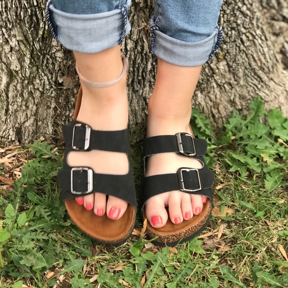 Slide sandals - Picture 2 of 8